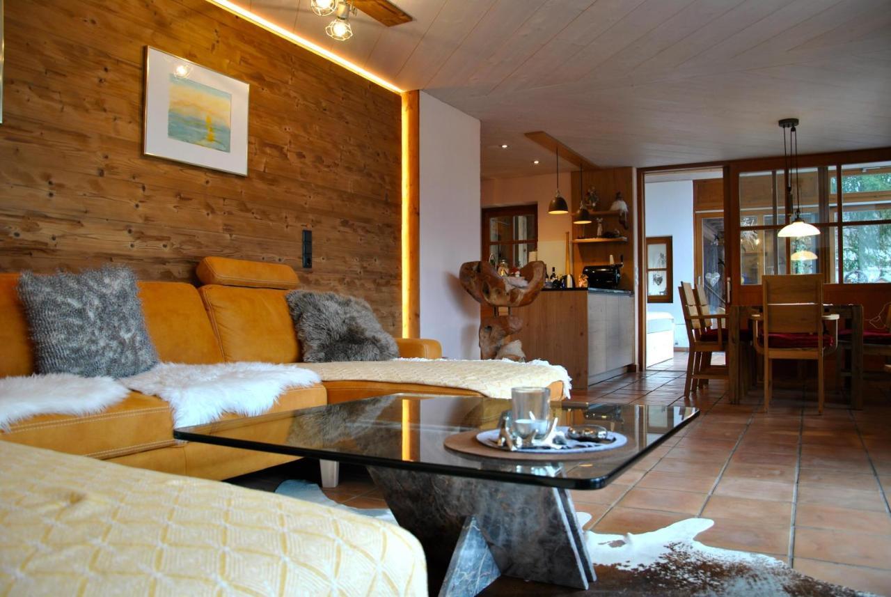 Aparthaus Am Walde & Appartement Sonnenseite บาร์โธโลเมแบร์ก ภายนอก รูปภาพ